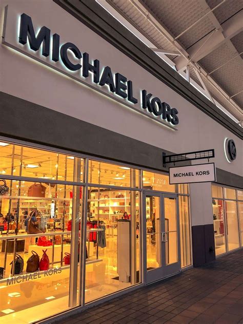 mk outlet store near me.